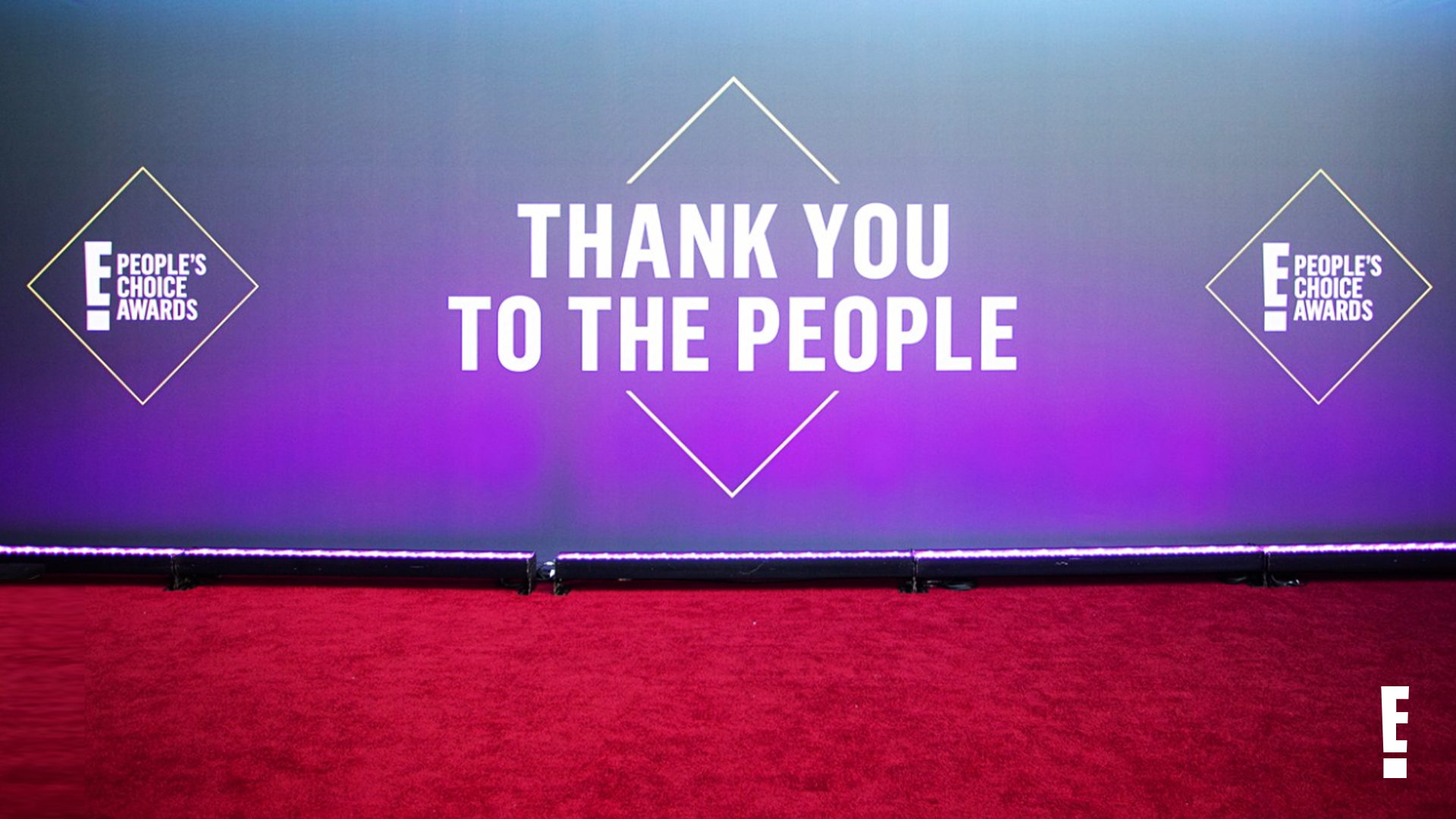 Liven Up Your Next Video Chat With These E Backgrounds E Online Ca